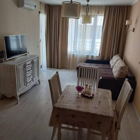Sea Breeze. Apartment โซโซโปล ภายนอก รูปภาพ