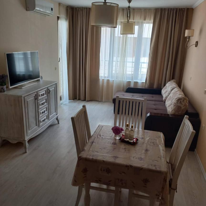 Sea Breeze. Apartment โซโซโปล ภายนอก รูปภาพ
